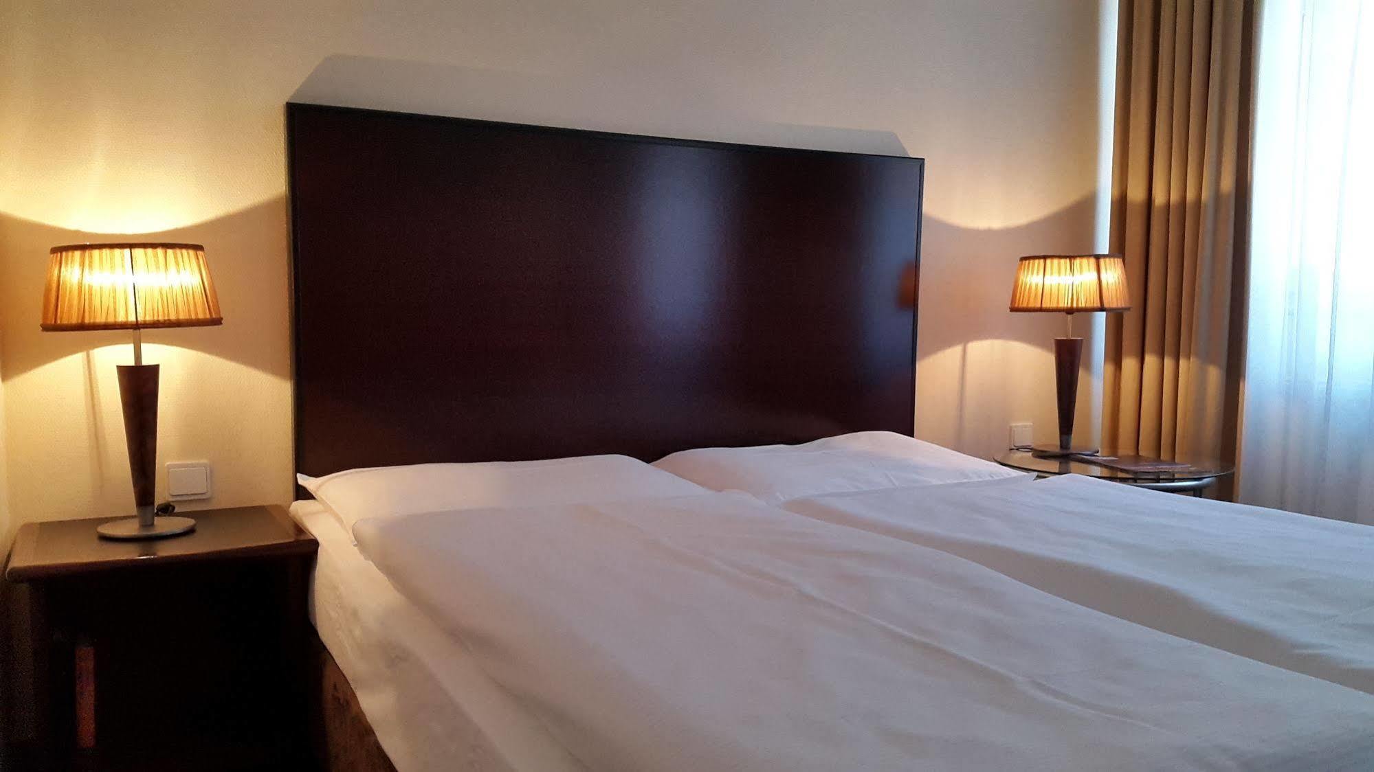 Hotel Sorat 4*